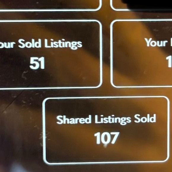 LIVE SHOW Listing - KRISTA is LIVE! Come share, shop & hang! - Picture 12 of 12